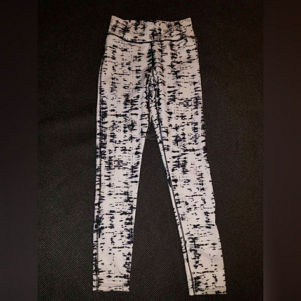 Black and white Leggings